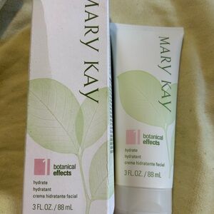 Mary Kay Green Botanical Moisturizer